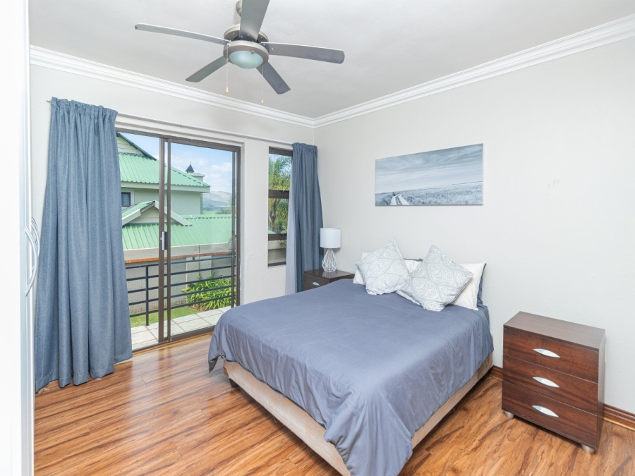 5 Bedroom Property for Sale in Caribbean Beach Club North West